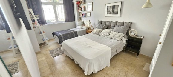 3 bedrooms Townhouse in Marbella, Spain No. 172600 10