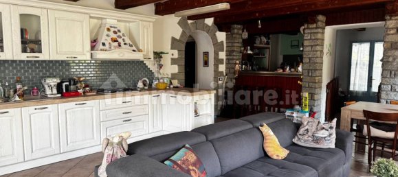 2 bedrooms Villa in Santa Sofia, Italy No. 307206 2