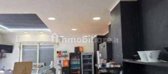 4 rooms Commercial property in Rome, Italy No. 336597 4