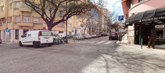 4 bedrooms Apartment in Lisbon, Portugal No. 102418 29