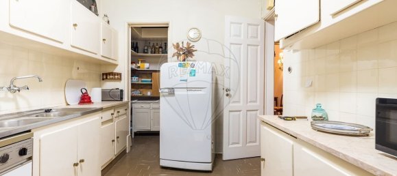 4 bedrooms Apartment in Lisbon, Portugal No. 102418 18