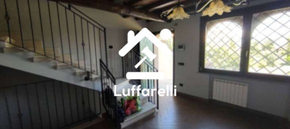 Apartamento de 6 habitaciónes en Ardea, Italy No. 12439 9