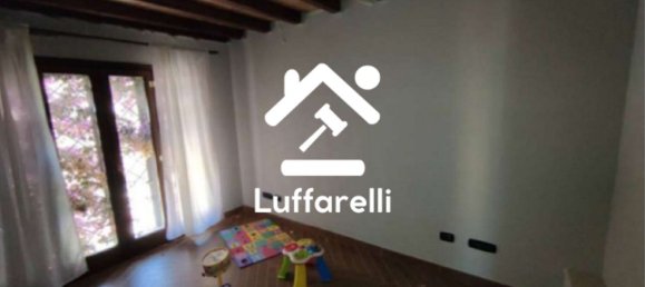 Apartamento de 6 habitaciónes en Ardea, Italy No. 12439 10