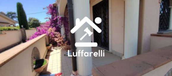 Apartamento de 6 habitaciónes en Ardea, Italy No. 12439 6