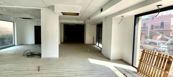 Gewerbliche Immobilie in Fiumicino, Italy 496m², Nr. 163110 6