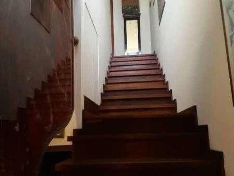 Коммерческая недвижимость с 4 спальнями в Агиос Афанасиос, Кипр № 7679