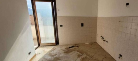 Квартира с 3 спальнями в Фолиньо, Италия № 324804 7