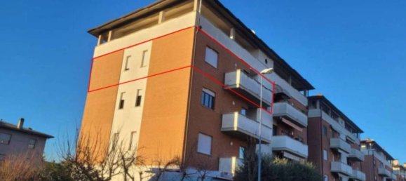 Квартира с 3 спальнями в Фолиньо, Италия № 324804 3