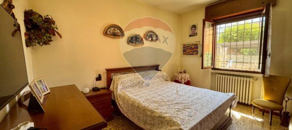 Квартира с 2 спальнями в Лаккьярелла, Италия № 319438 12