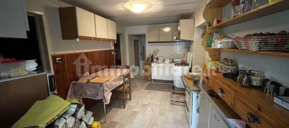 7 bedrooms House in Bardi, Italy No. 131860 18