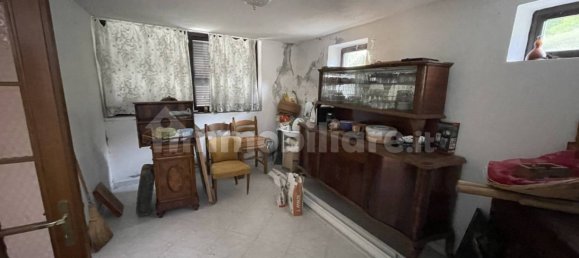 7 bedrooms House in Bardi, Italy No. 131860 10