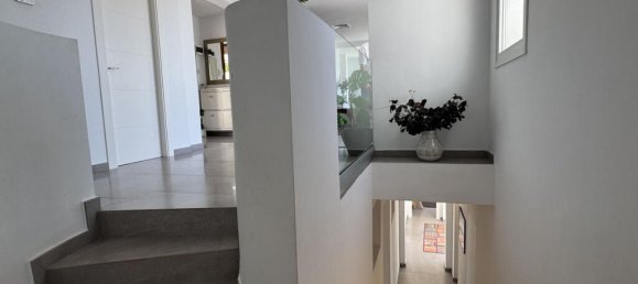 4 Schlafzimmer Villa in Mijas, Spain, Nr. 177903 9