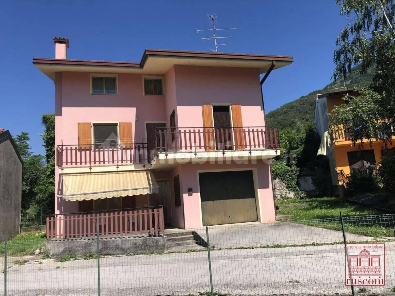 3 غرف نوم فيلا في Pordenone, Italy رقم 118555