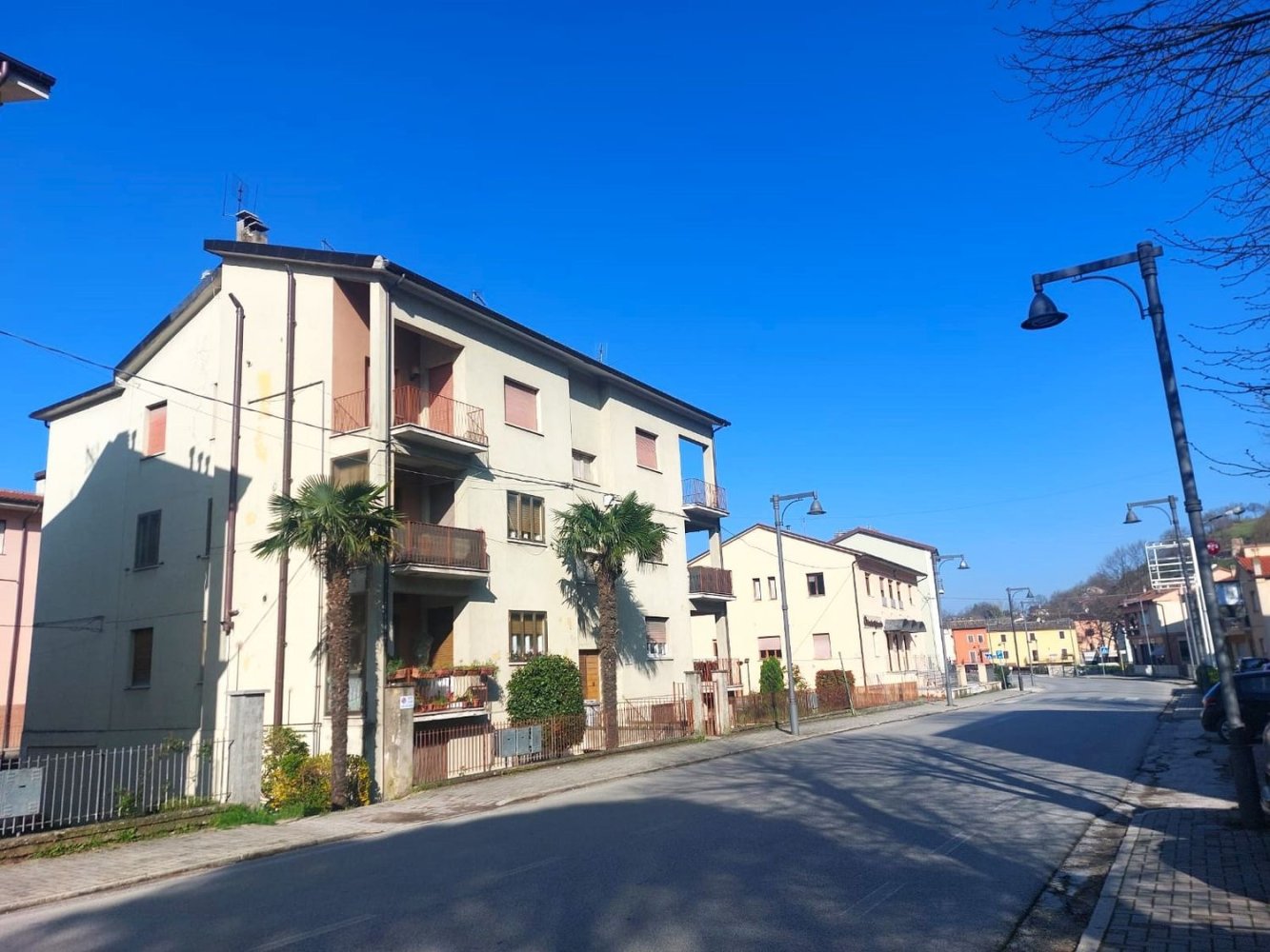 8 bedrooms Apartment in Piobbico, Italy No. 349062