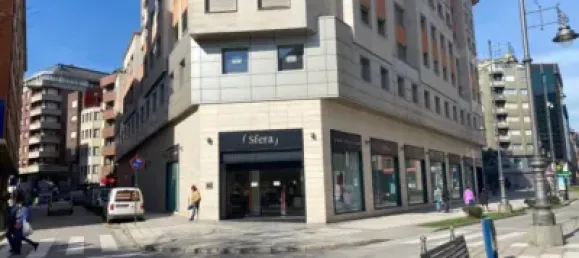 Escritório em Leon, Spain 144 m² N.º 65741 3