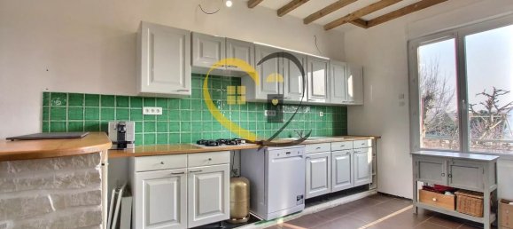 Casa de 3 divisões em Vierzon, France N.º 77879 6