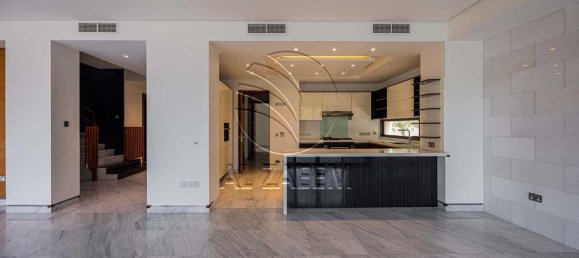 5 bedrooms Villa in Saadiyat Island, UAE No. 29411 3