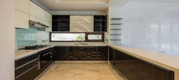 5 bedrooms Villa in Saadiyat Island, UAE No. 29411 4