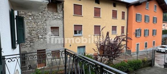 3 bedrooms Apartment in Onore, Italy No. 177459 2