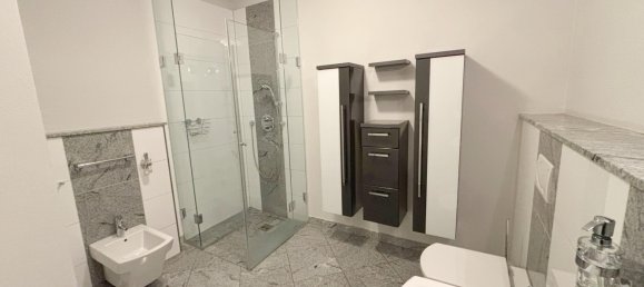 Apartamento T1 em Bergisch Gladbach, Germany N.º 52090 22