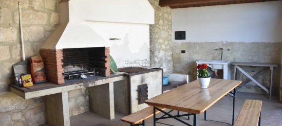 Дом с 5 комнатами в Модика, Италия № 234208 47