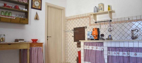 Дом с 5 комнатами в Модика, Италия № 234208 19