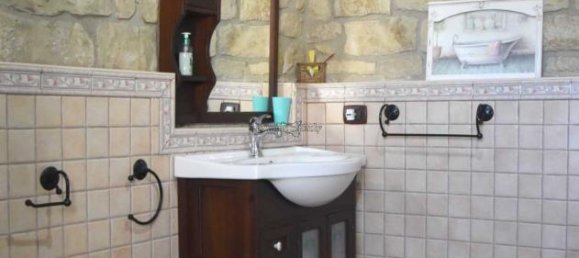 Дом с 5 комнатами в Модика, Италия № 234208 23