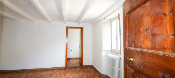 Casa de 5 divisões em Schignano, Italy N.º 158807 13