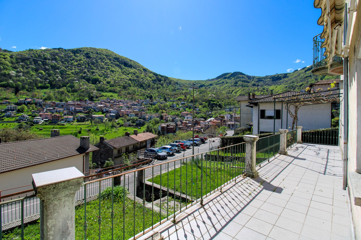 Casa de 5 divisões em Schignano, Italy N.º 158807