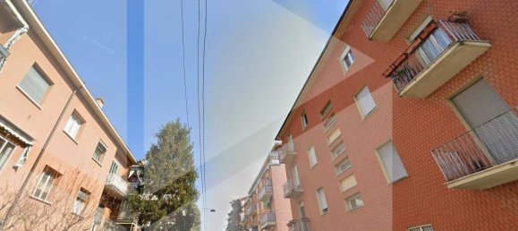 5 rooms Apartment in Bologna, Italy No. 18430 5