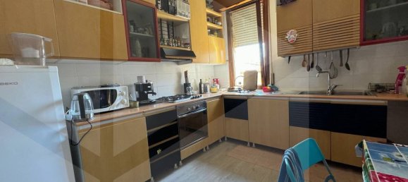 5 rooms Apartment in Bologna, Italy No. 18430 8