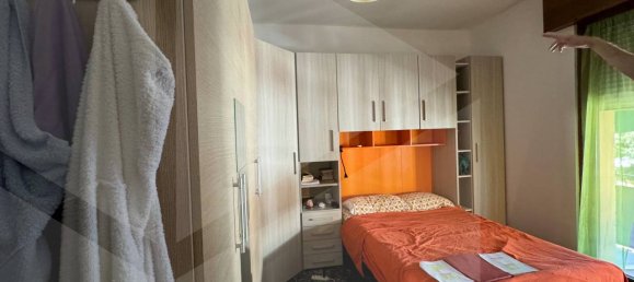 5 rooms Apartment in Bologna, Italy No. 18430 23