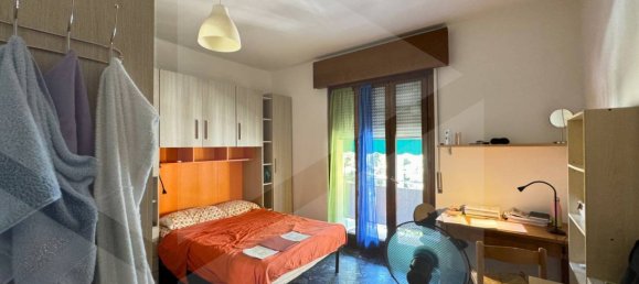5 rooms Apartment in Bologna, Italy No. 18430 22
