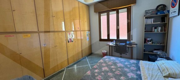 5 rooms Apartment in Bologna, Italy No. 18430 15