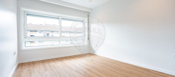 Apartamento de 3 dormitorios en Agueda, Portugal No. 15161 3