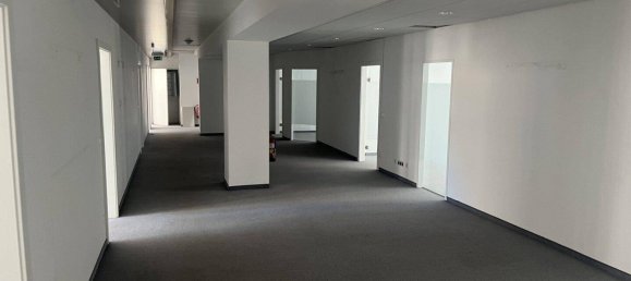 16 rooms Office in Wieden, Austria No. 151035 11