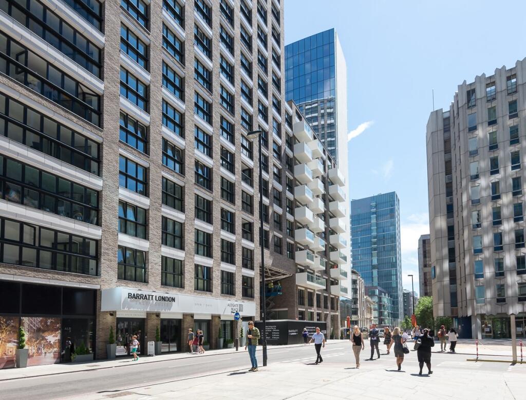 2 bedrooms Apartment in London, United Kingdom No. 11142