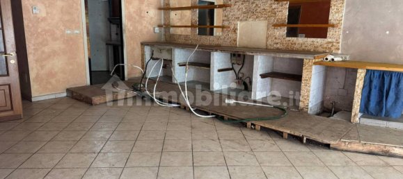 Коммерческая недвижимость с 1 комнатой в Альпиньяно, Италия № 324641 8