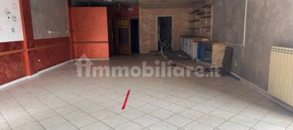 Коммерческая недвижимость с 1 комнатой в Альпиньяно, Италия № 324641 9