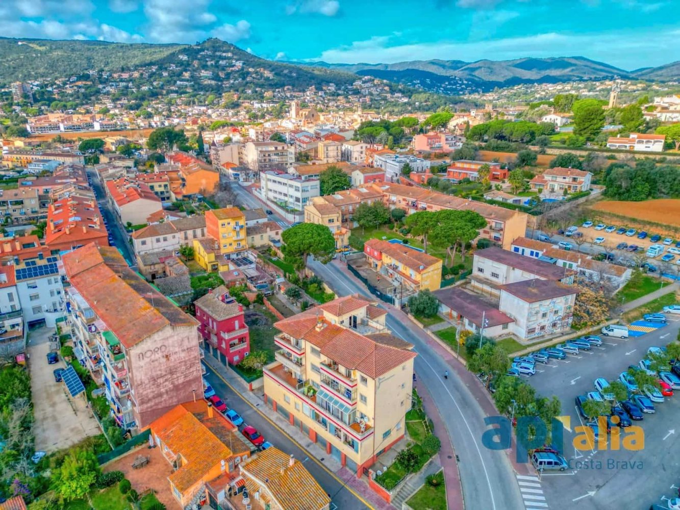 Apartamento de 3 dormitorios en Calonge, Spain No. 245139