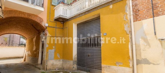 2 Schlafzimmer Haus in Scalenghe, Italy, Nr. 308450 3