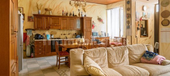 2 Schlafzimmer Haus in Scalenghe, Italy, Nr. 308450 7