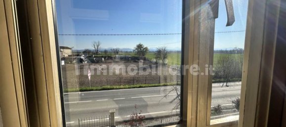 Casa de 4 dormitorios en Fiorenzuola d'Arda, Italy No. 344583 8