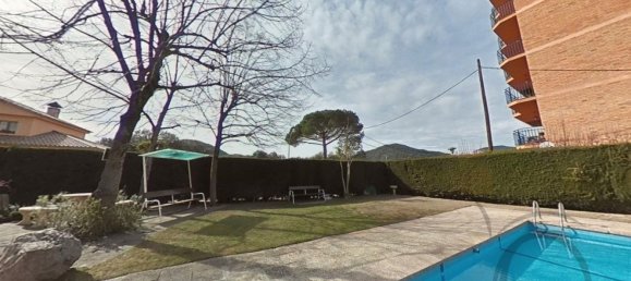Terreno em Sant Feliu de Codines, Spain 948 m² N.º 82253 2