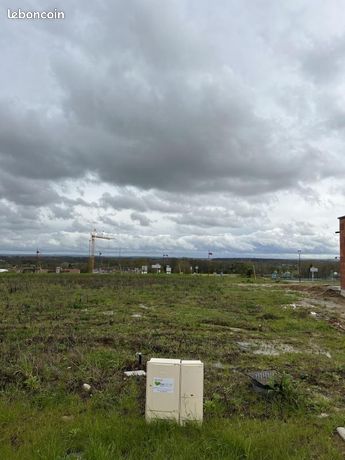 335m² Land in Sarthe, France No. 301613