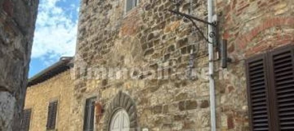 Дом с 2 спальнями в Греве ин Кьянти, Италия № 264656 21