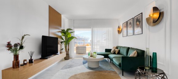 Apartamento de 2 dormitorios en Punta Prima, Spain No. 13011 16