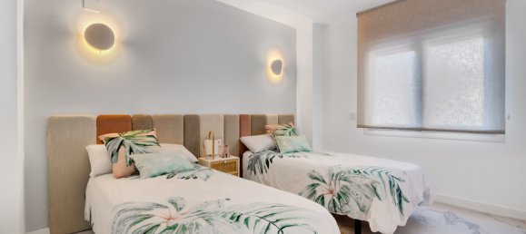 Apartamento de 2 dormitorios en Punta Prima, Spain No. 13011 20