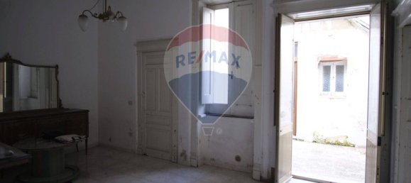 Дом с 5 спальнями в Каникаттини Баньи, Италия № 154476 3