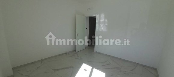 Дом с 3 комнатами в Манциана, Италия № 18224 5